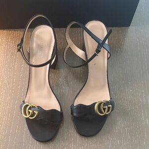 Gucci Black Leather Slingback Sandals with Gold Double G